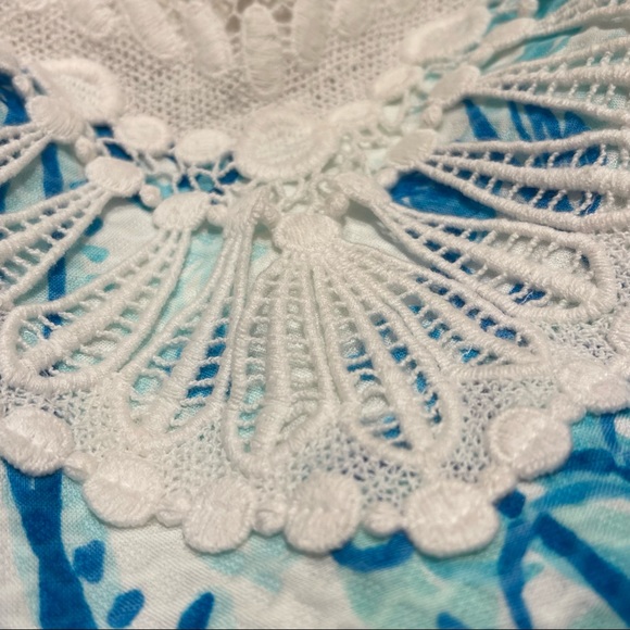 Lilly Pulitzer Pearl Lace Neck Shift Dress in Blue (00) - Picture 6 of 7